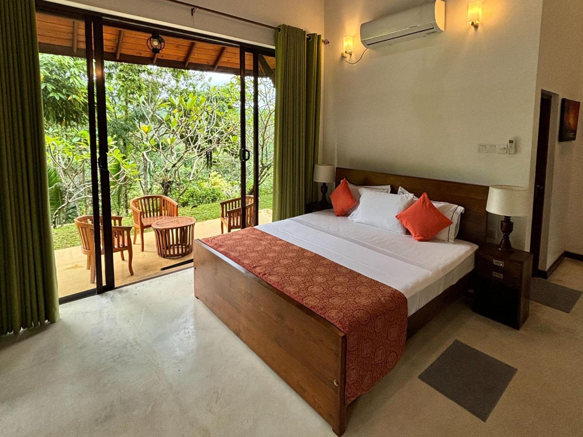 Aqua Dunhinda Villa Kandy Exteriör bild