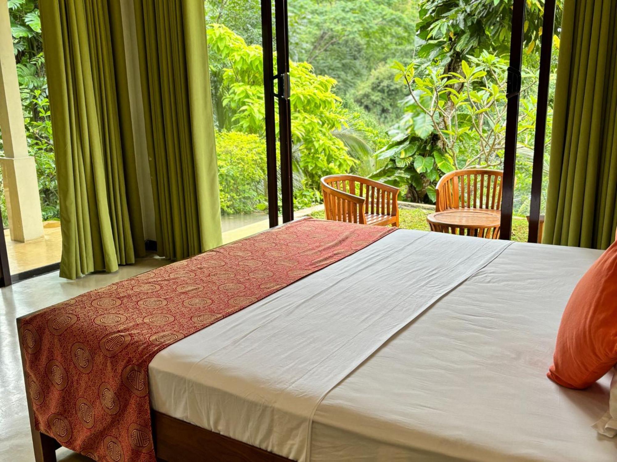 Aqua Dunhinda Villa Kandy Exteriör bild