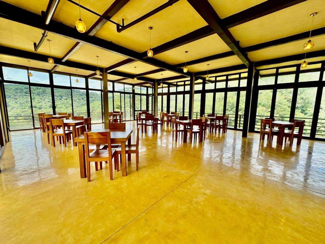 Aqua Dunhinda Villa Kandy Exteriör bild