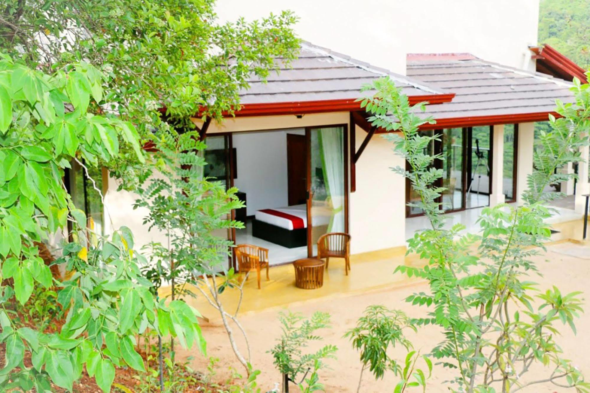 Aqua Dunhinda Villa Kandy Exteriör bild